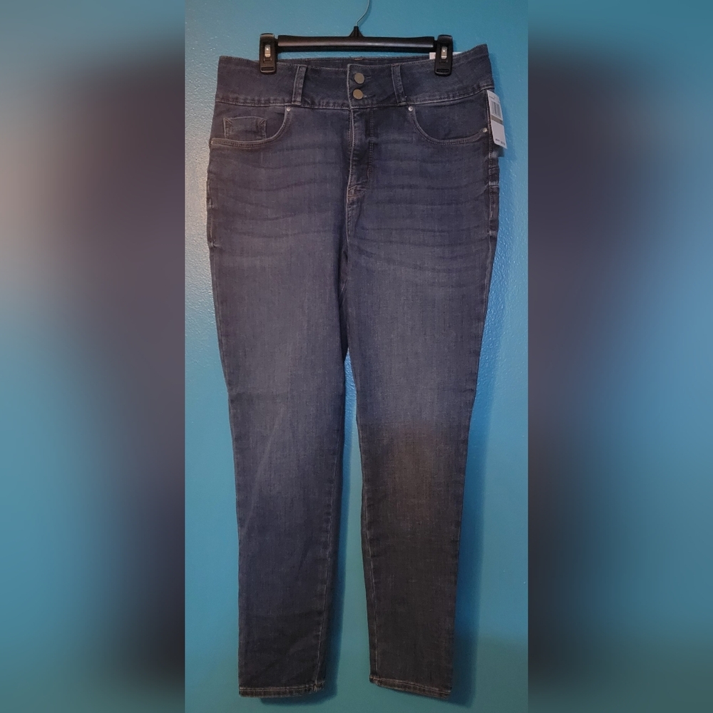Seven7 Women's Curvy High Rise Jeans - Dark Blue Size 12